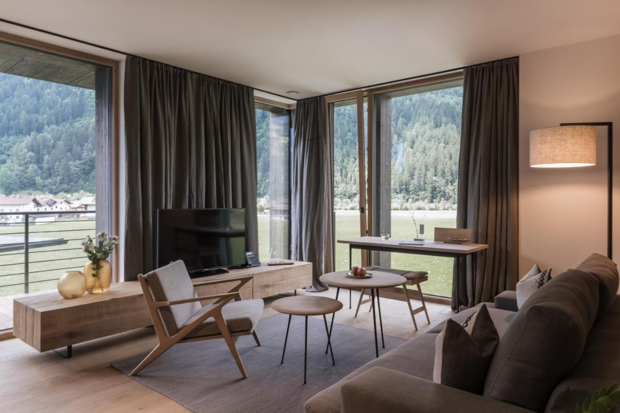 Zelloon Boutique Hotel Цел ам Цилер Екстериор снимка