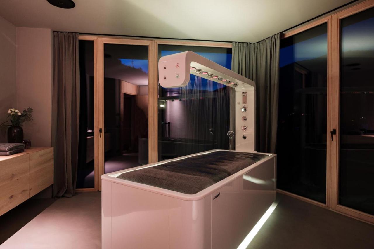 Zelloon Boutique Hotel Цел ам Цилер Екстериор снимка